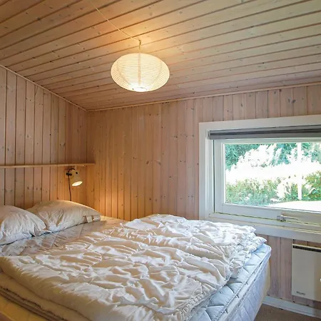 Lillebo Holiday home Brejning