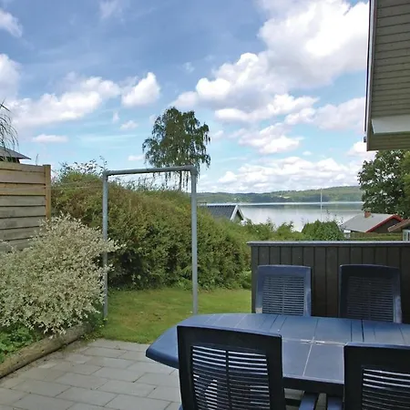 Lillebo Holiday home Brejning